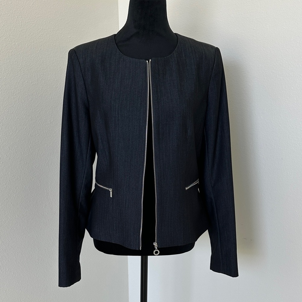 Elegant Denim Women's Jacket